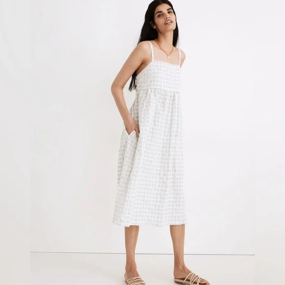 green emerald velvet dress Madewell Plus Square-Neck Puff-Sleeve Dress in Gingham Seersucker Spiced  Olive 2X at Amazon Women's Clothing store main image 1